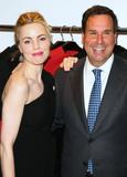 th_23577_Celebutopia-Melissa_George-The_opening_of_the_Calvin_Klein_Collection_shop_in_New_York_City-11_123_118lo.jpg