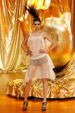 th_20286_md-flip-zone.com-fw08-rtw-paris-w-galliano-001-u2gc6hfp_123_161lo.jpg