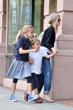 th_64658_Preppie_-_Reese_Witherspoon_taking_her_kids_to_the_dentist_-_Jan._4_2010_086_122_212lo.jpg