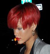 th_56530_RihannaleavingherhotelandoutandaboutinNYC10.08.2010_14_122_253lo.jpg