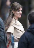 th_88185_celebrity_paradise.com_TheElder_AngelinaJolie2010_02_24_TheTouristatPlaceColette78_122_416lo.jpg
