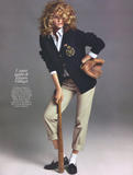 th_25472_2009_08_Vogue_Fr_052_122_419lo.jpg