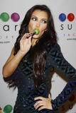 Kim Kardashian (Ким Кардашьян) - Страница 10 Th_18469_celebrity-paradise.com_Kim_Kardashian_lollipop_042_123_423lo