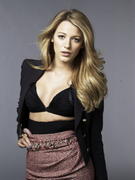 http://img241.imagevenue.com/loc443/th_81925_Blake_Lively_Mark_Abrahams_Photoshoot_2009_for_Marie_Claire25_122_443lo.jpg