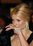 Gwyneth Paltrow gorgeous @ the 