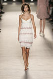 th_13292_md-lerage.com-ss05-rtw-paris-w-ricci-003-52nwqlfx_122_499lo.jpg