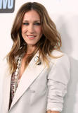 th_92399_celebrity_paradise.com_TheElder_SarahJessicaParker2010_03_10_Bravos2010UpfrontParty14_122_568lo.jpg
