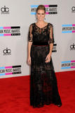 th_20290_celebrity_paradise.com_TheElder_HeidiKlum75_122_81lo.jpg
