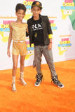 http://img241.imagevenue.com/loc115/th_56944_WillowSmith_Nickelodeons24thAnnualKidsChoiceAwardsApril22011_By_oTTo72_122_115lo.jpg