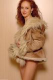 Viktoria-in-fur-coat-74f25tuin5.jpg