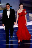 http://img241.imagevenue.com/loc559/th_15495_Celebutopia-Anne_Hathaway-80th_Annual_Academy_Awards_Show-03_122_559lo.jpg